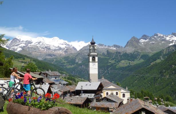 abc-vacanze it monte-zerbion-una-bella-escursione-in-val-d-ayas 030